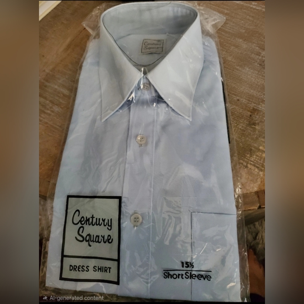Men's 15 1/2 Light Blue Short Sleeve Shirt.